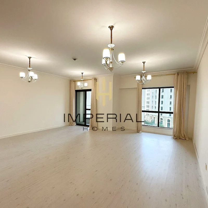 VACANT | 3 Bed | 1890sqft | @2.95m63937167024003112