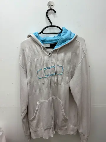 Oakley hoodie