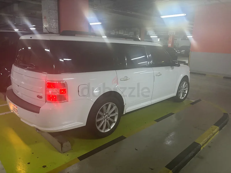 EXCELLENT CONDITION FORD FLEX - WITH FSH AND NO ACCIDENTS - 2ND OWNER63398657812355112