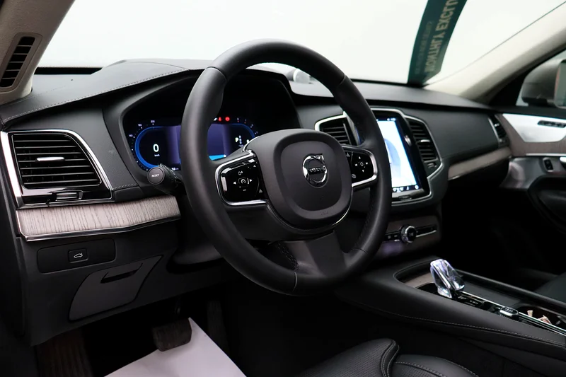 2023 VOLVO XC90 ULTIMATE BRIGHT - Certified by Al Futtaim63398480320001113