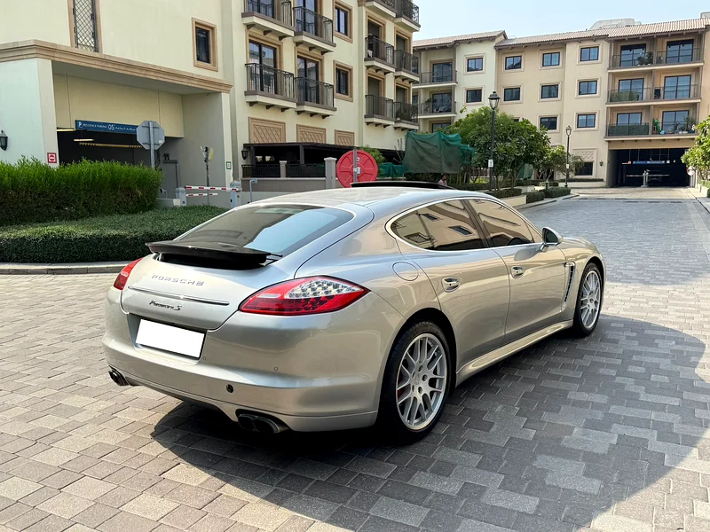 GULF SPECS 2010 PORSCHE PANAMERA S 4.8 LITRE V8 400 BHP63398654087043112