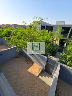 4BED | MIDDLE UNIT | BIGGER PLOT | PRIME LOCATION