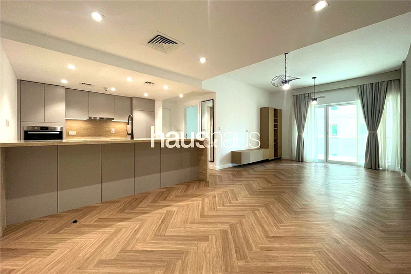 Stunning Upgrades | Pool Facing | Vacant63918985622530110