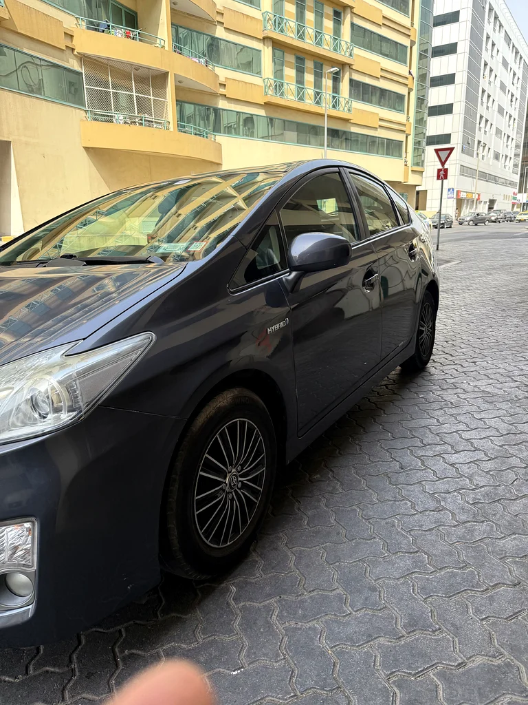 سيارة للبيع63421145296130114