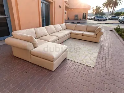 Pottery Barn Luxurious corner-Shaped Sofa with Cozy Design