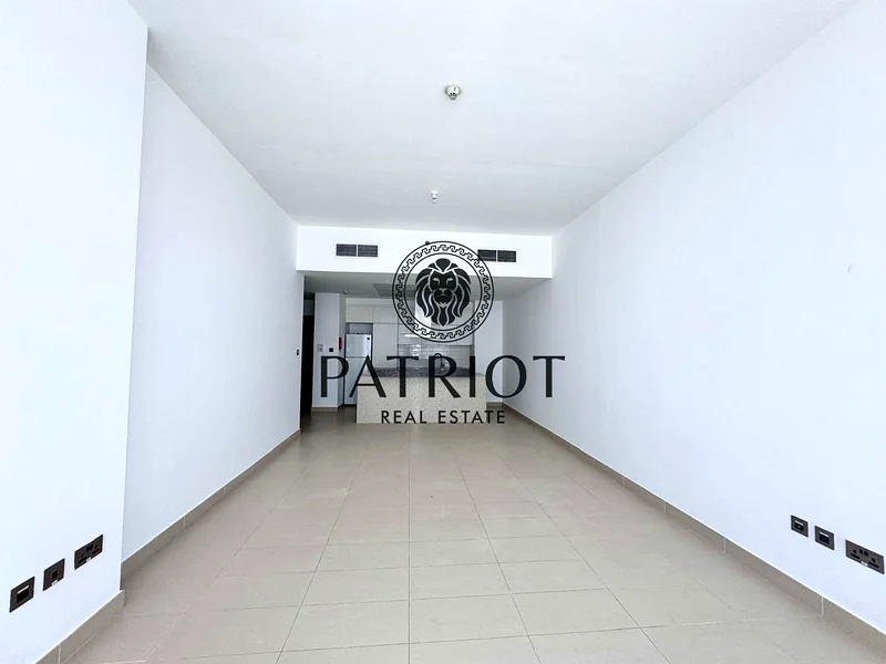 Spacious & Sunlit | Generously Sized Layout | Exclusive63982021806337110