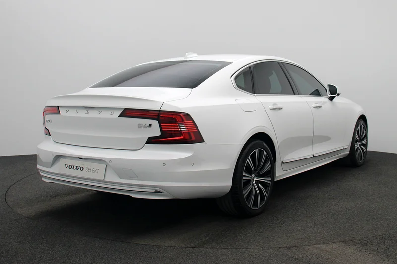2023 فولفو S90 ألتيميت برايت - معتمدة من الفطيم63398480842881111