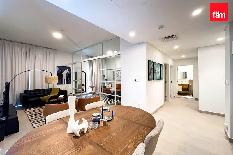 Fully Furnished | Corner Unit | GOLF VIEW63754132641026111