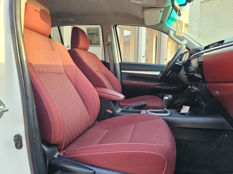 TOYOTA HILUX 2020 DIESEL FULL OPTION AUTOMATIC 4X4 GCC GLX D-4D IN EXCELLENT CONDITION63412309914881112