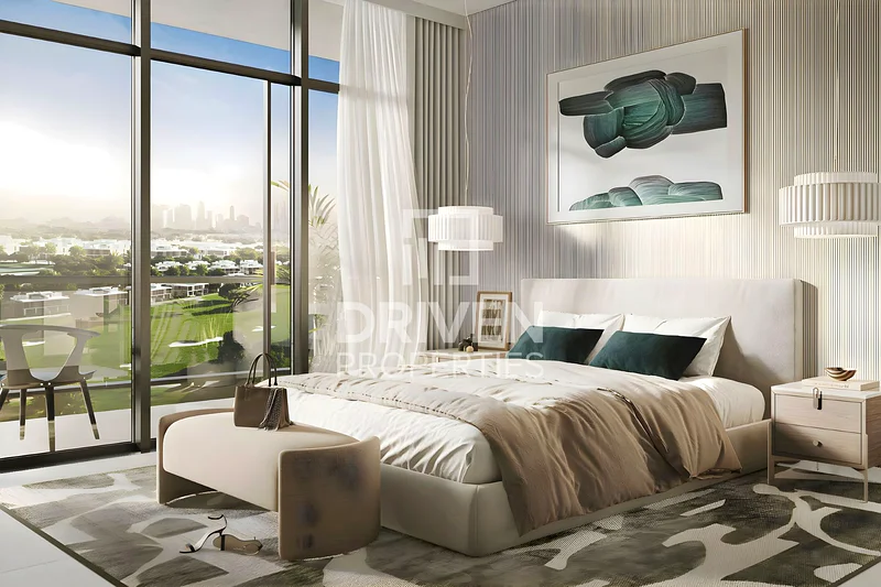 High Floor | Corner Unit | Golf and Pool View64043782498435113
