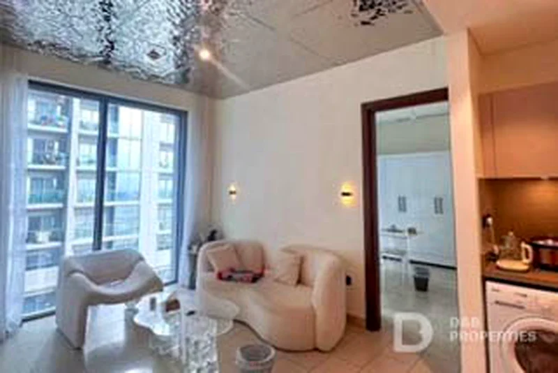 Modern | Prime Area | 1 Bed with Study64016942721027111