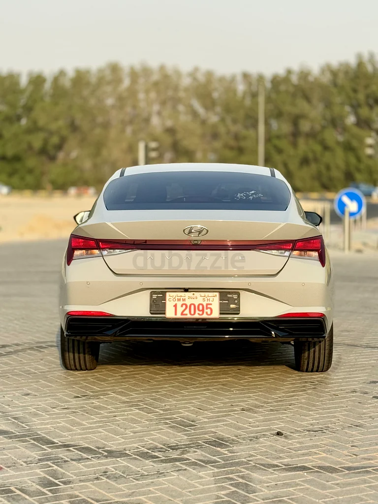 Elantra 2021 1.6 cc clean title صبغ الوكالة63406904749186114