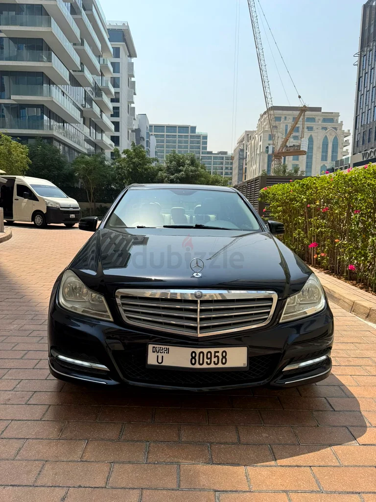 Clean Mercedes C300 2014 - 4Matic - New Tires - Full Service Completed!63402411307267111