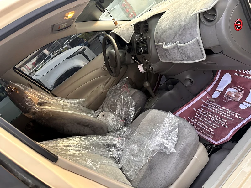 Nissan sunny 201463421144669442112