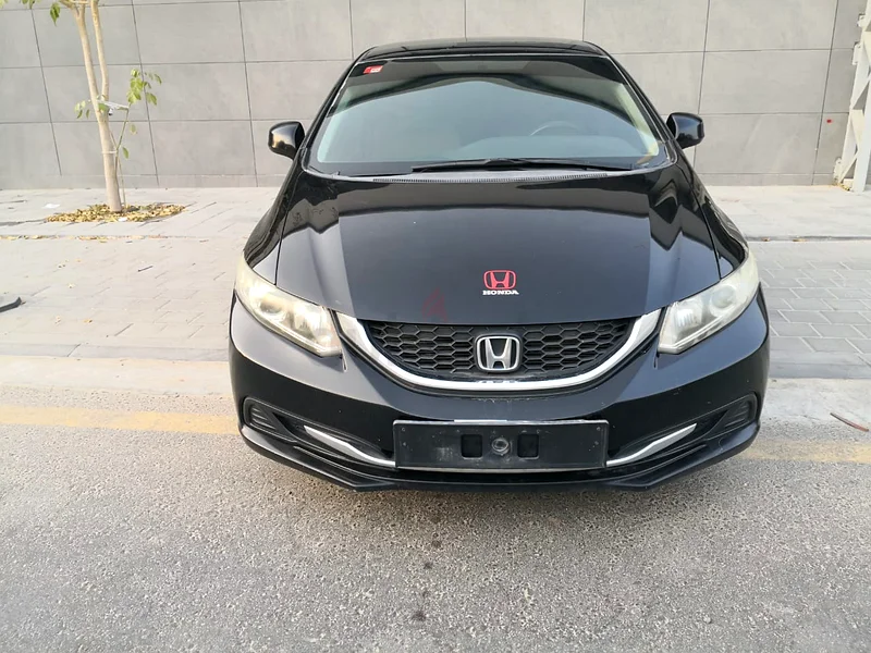 Honda civic 2015 gcc Original paint,no any accident, Original km63398546404353111