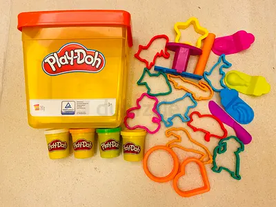 Play Doh Fun Tub Play Doh and Accessories