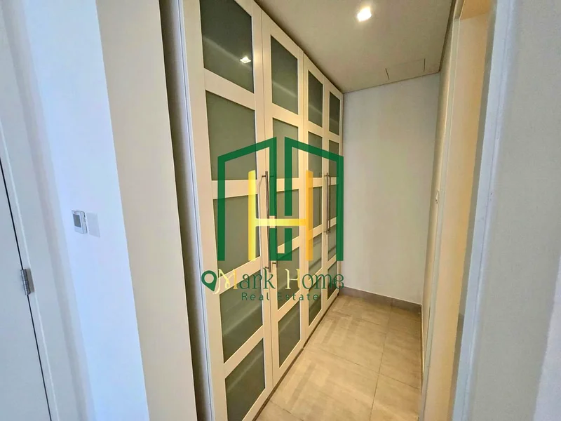 منظر البحر والبلاج | تخطيط مشرق | متاح الآن63403408517506113