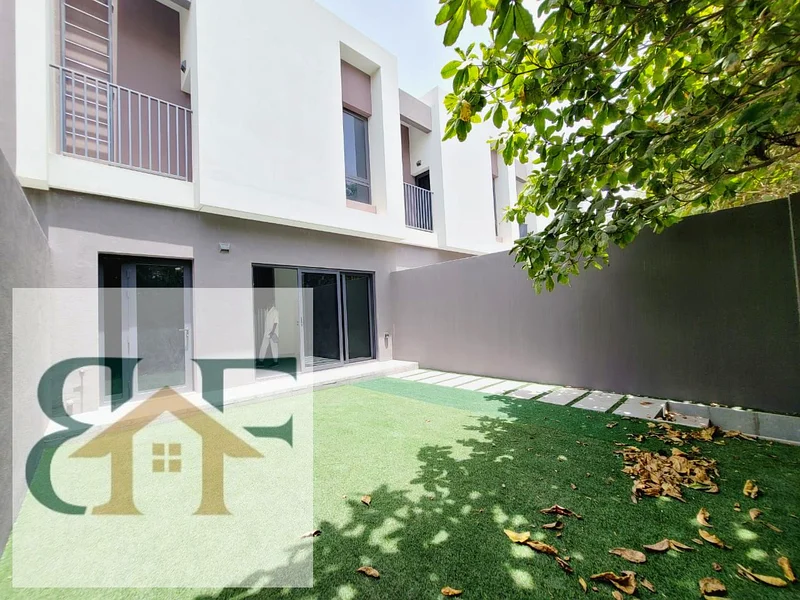● Same like brand new ● Villa 3bhk with 4bathroom with maid room with balcony and the beautiful garden with in 140k63706317226497111