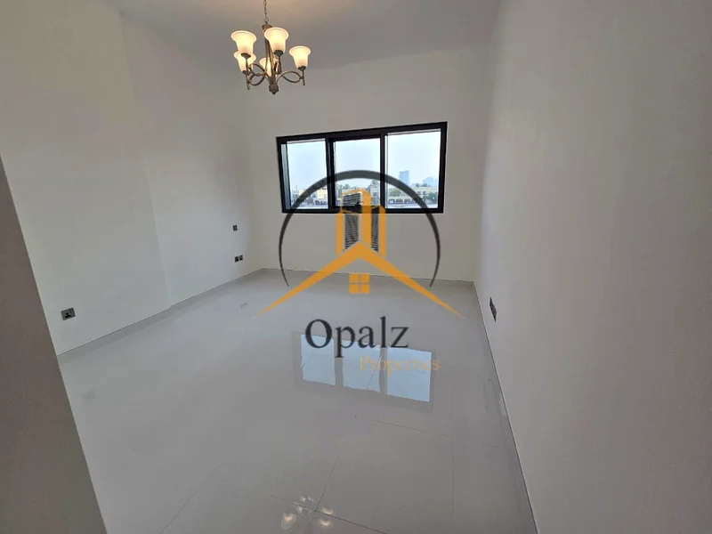 شقة واسعة بغرفة نوم واحدة مع متجر/غرفة خادمة (أدي)*63744527548674114
