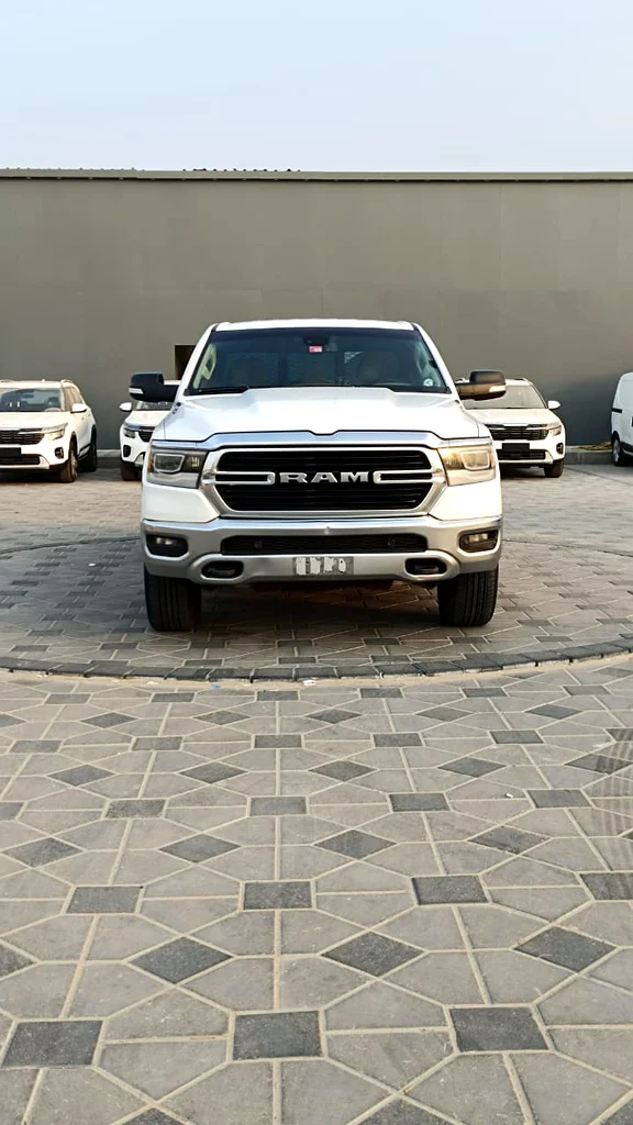 Dodge Ram BTGHORN 201963398533702019111