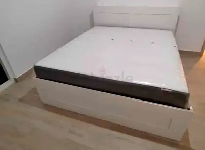 ‎IKEA brimness king size bed with headboard+ 4 big storage drawers underneath