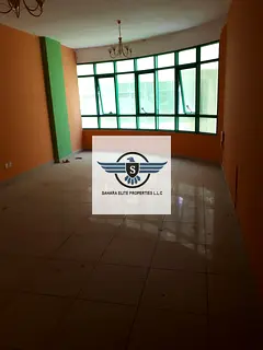 BEST PRICE IN TOWN 1 BHK IN 35K WITH 2 WASHROOMS LAUNDRY ROOM WARDROBES CLOSE TO BAQER MOHIBE SUPER