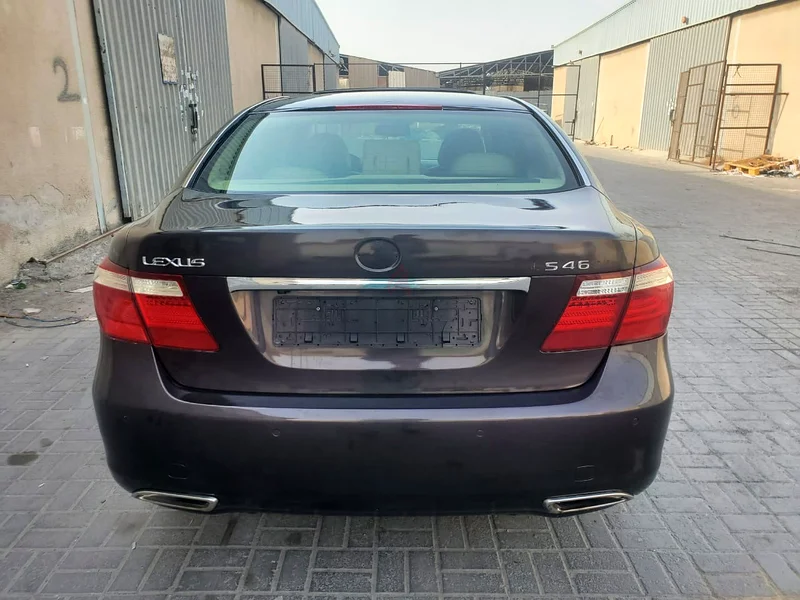 Lexus LS 460L full option63398644640899113
