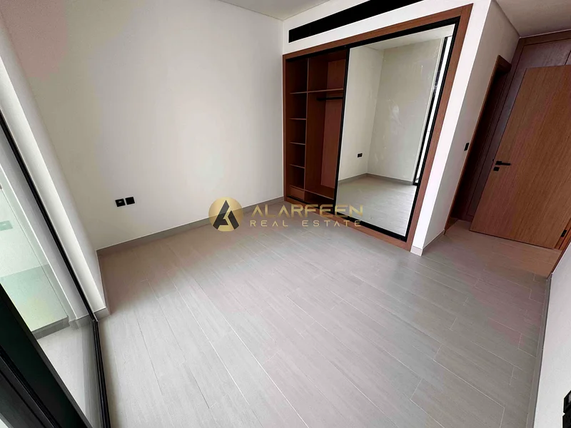 غرفة نوم واحدة / غير مفروشة / مع أجهزة كهربائية63404419758849114