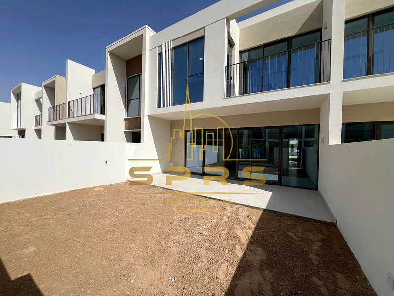 Spacious Unit | Luxurious | Prime Location63733234607489110