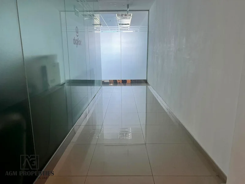 شاغرة | عائد استثماري مرتفع | موقع متميز63824899695106114