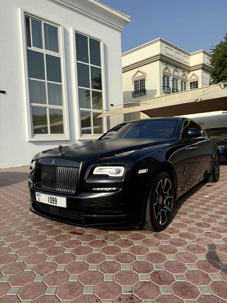Rolls Royce Wraith (first owner/lady driven)63398530282627112