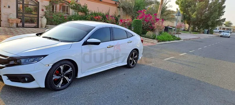 هوندا سيفيك 201863398546841603112