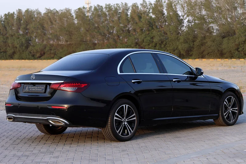 Mercedes-Benz E250 Model: 202163403201481474113