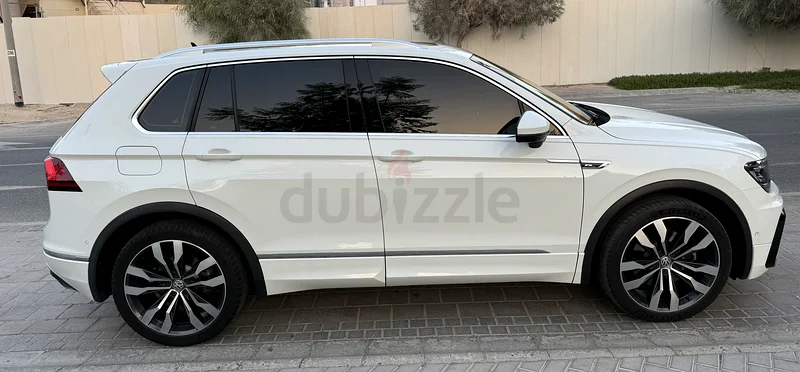 Volkswagen Tiguan 2017 R-Line GCC, no repaint, low mileage, fully loaded63398575805187114
