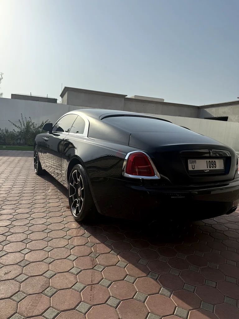 Rolls Royce Wraith (first owner/lady driven)63398530282627114