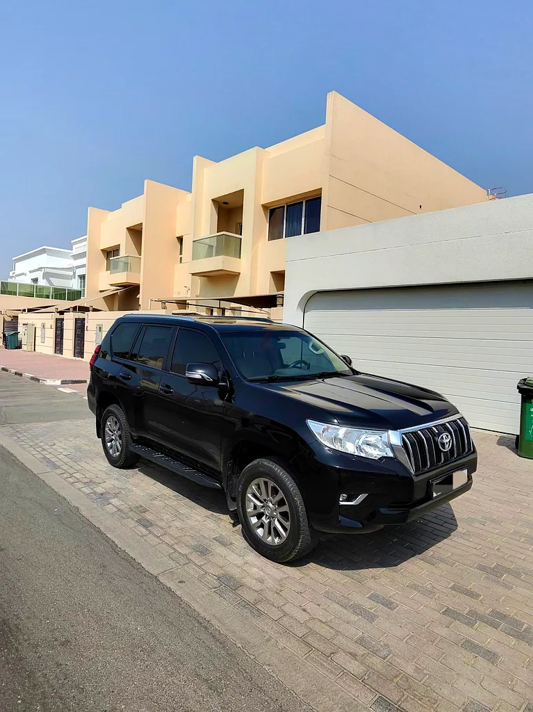 Toyota Prada GXR 2019 black63399951478017111