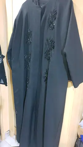 Lady abaya