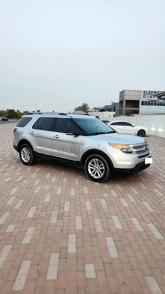 Ford Explorer 2015 XLT, 3.5L V6, 4WD Good condition63399889371907111