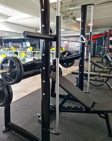 Gym 80 Multipress Smith Machine Black NEW