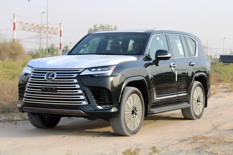 LEXUS LX600 3.5L PETROL TWIN TURBO SIGNATURE AUTO - FOR EXPORT ONLY.63398469748737110