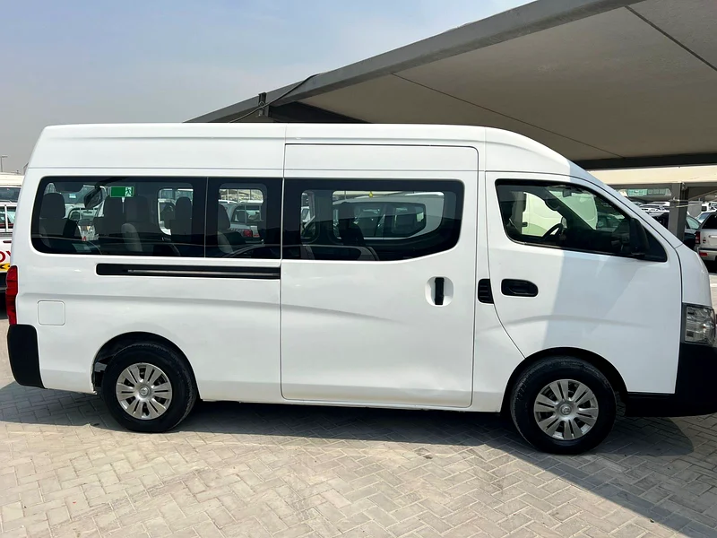 2020 Nissan Urvan 13 Passengers63399981757057114