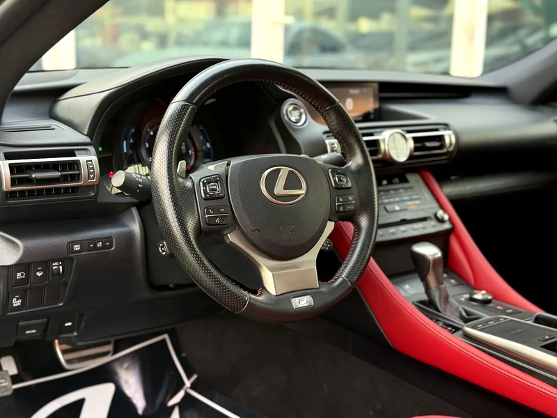 2020 Lexus RC300 - F SPORT63398633891713113