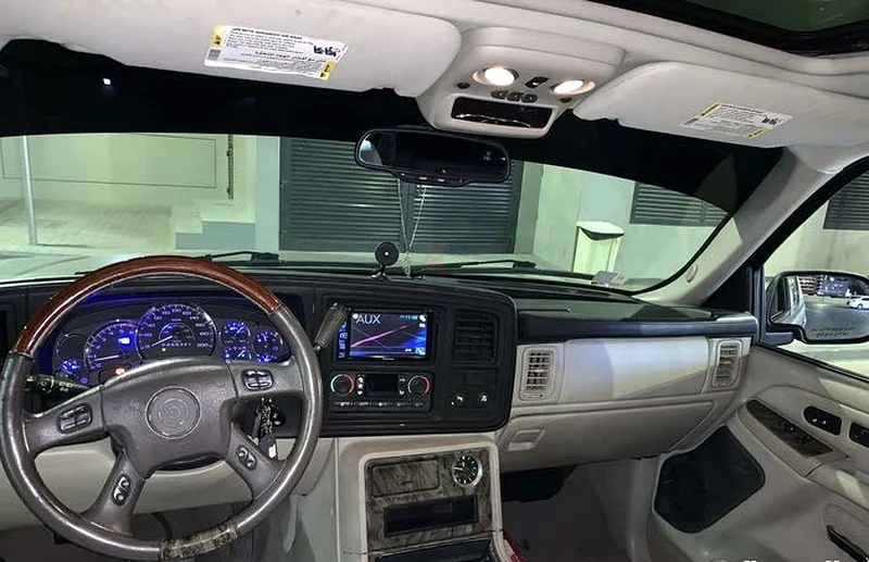Cadillac Escalade Truck GCC 2006 V8 6.063407355610243114