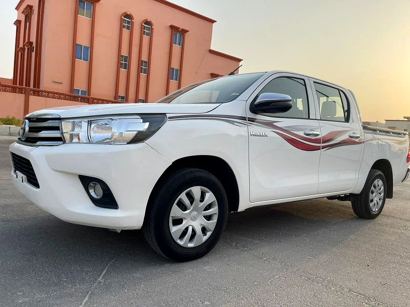 Toyota Hilux 2020 2.7L GLX full automatic 4x2, excellent condition63412309923074114