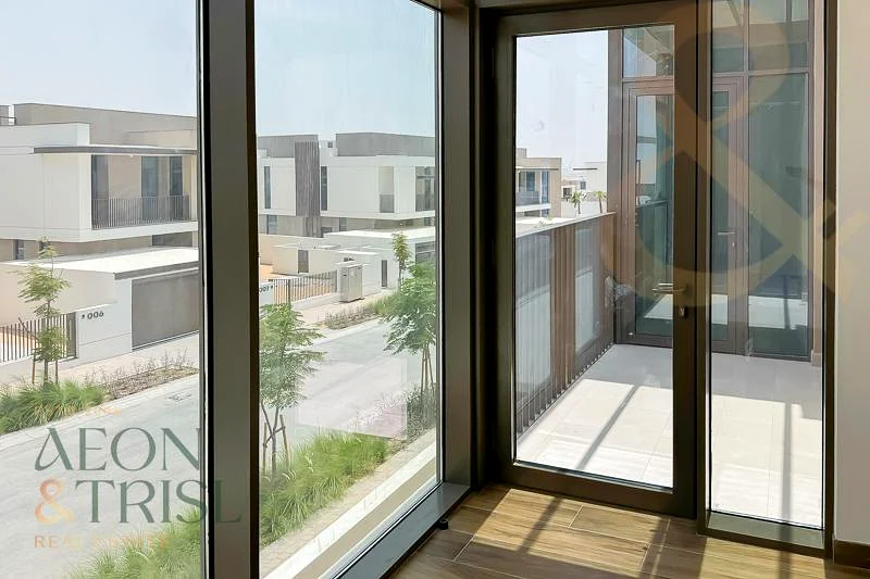 تصميم كبير | النوع أ | جميعها جناح خاص | حديقة63762313121795113
