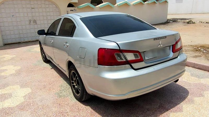 ميتسوبيشي غالانت 2009634069223238431121