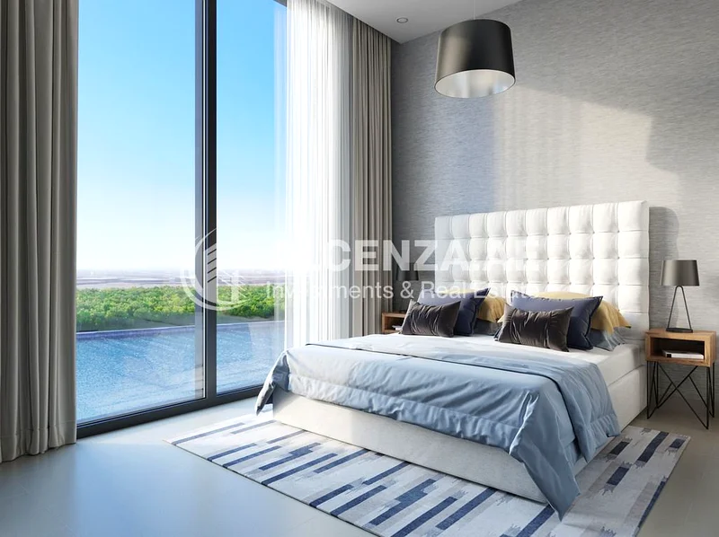 Waterfront and Downtown View | Spacious 1BR+Study64017403996161110