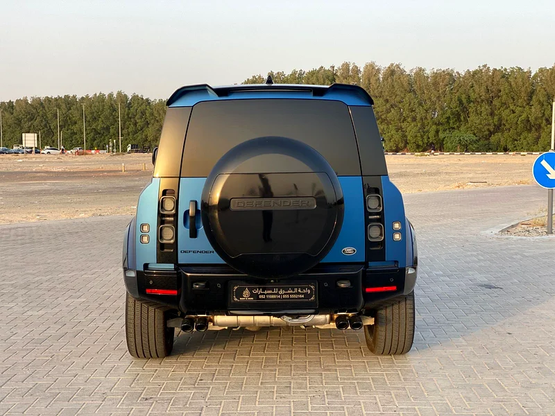 Land Rover Defender Model: 202363399896827265114