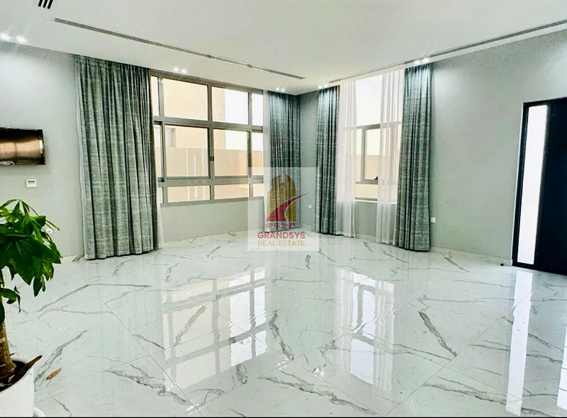 5 BEDROOMS | HALL | MAJLIS | GARDEN63730427300865110