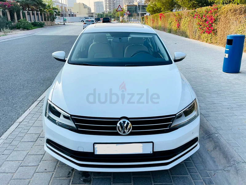 فولكس فاجن جيتا 2018 SEL، نظام CarPlay، المواصفات الخليجية، صيانة وكالة كاملة، حالة ممتازة63398575117827112